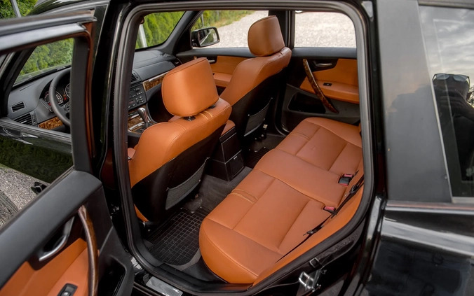BMW X3 cena 37500 przebieg: 260000, rok produkcji 2007 z Radom małe 562